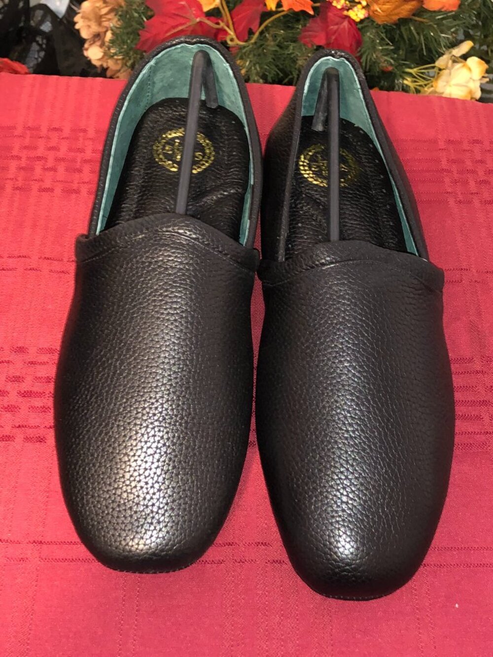 NIB LB Evans Aristocrat Leather Opera Slippers Size 10.5